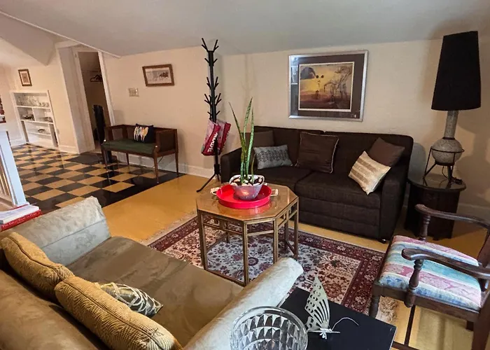 Apartment Old Town Garden Loft Tallahassee