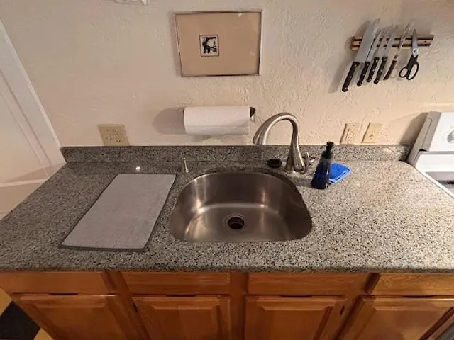Old Town Garden Loft Apartment Tallahassee